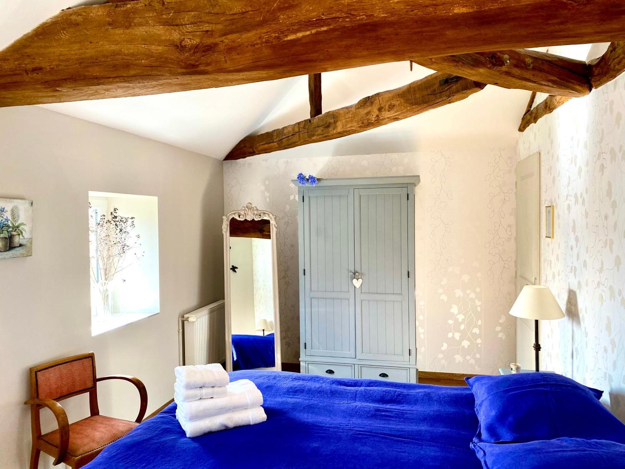 Aux Agapanthes, Chambres D'Hotes Charentaises De Charme Avec Piscine Aumagne Exterior photo