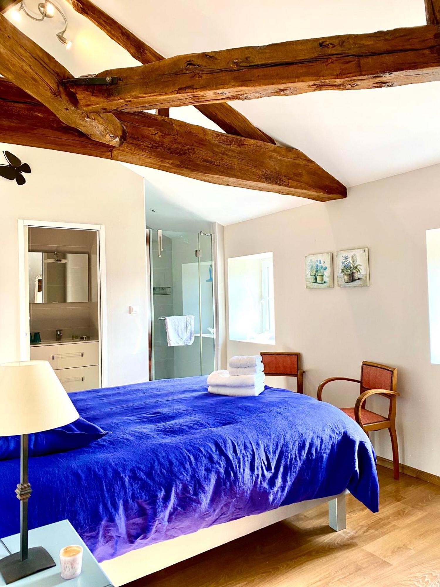 Aux Agapanthes, Chambres D'Hotes Charentaises De Charme Avec Piscine Aumagne Exterior photo